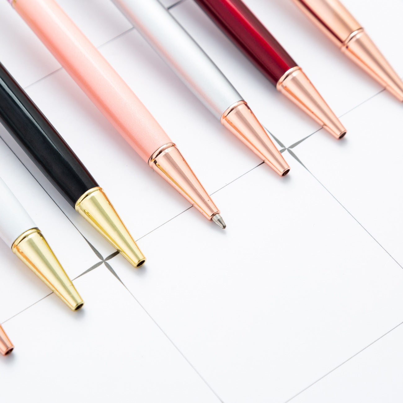 Wholesale Big Diamond Quicksand Metal Ballpoint Pen